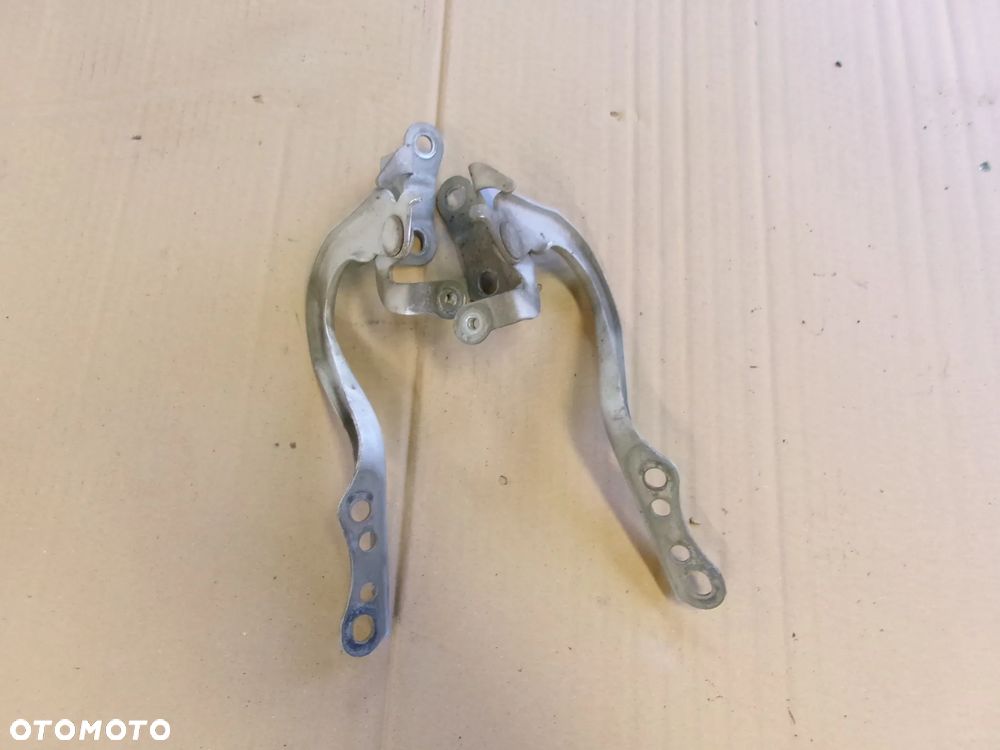 ZAWIAS ZAWIASY MASKI TOYOTA YARIS III  11-20 040 - 1