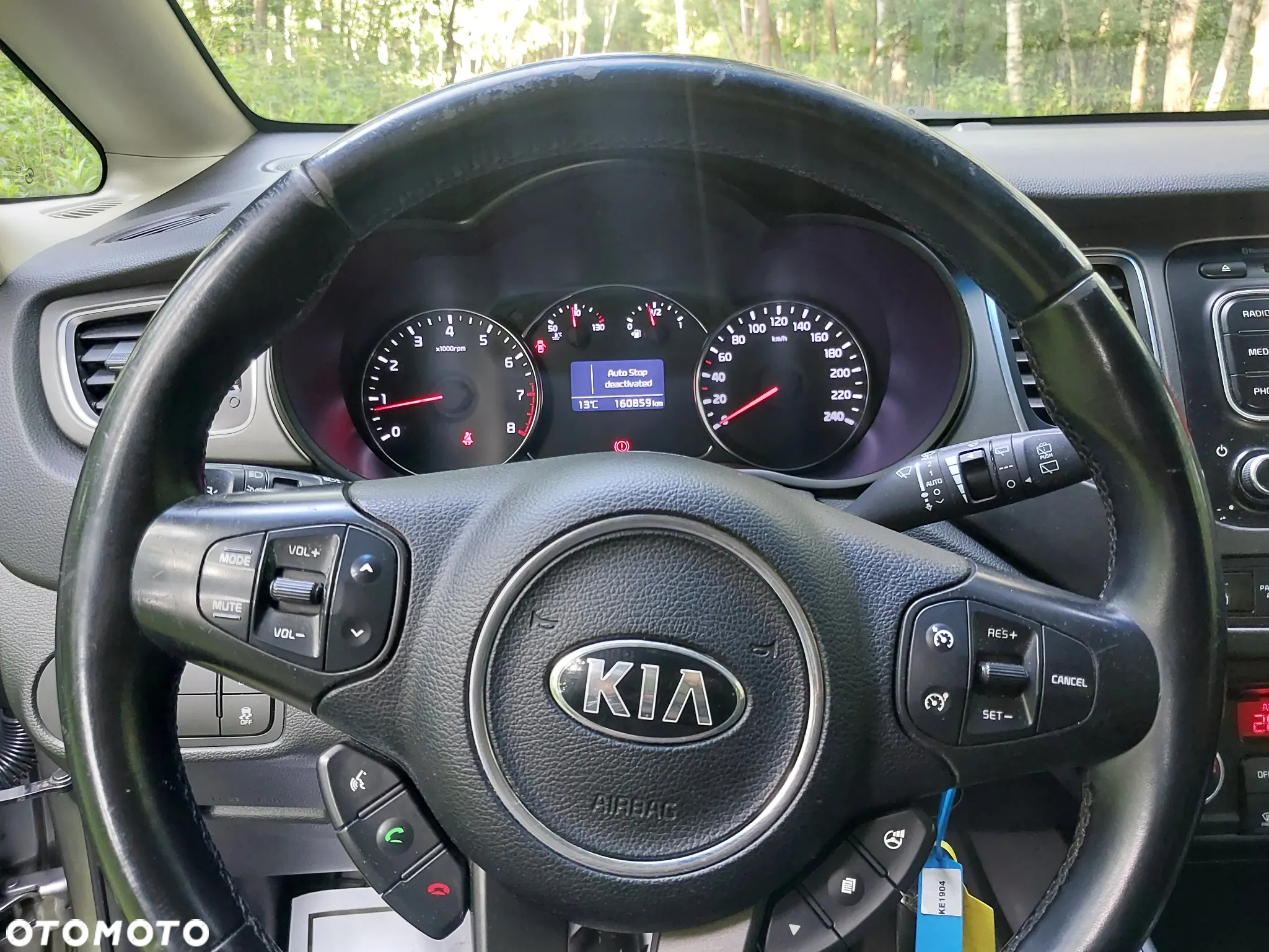 Kia Carens - 15