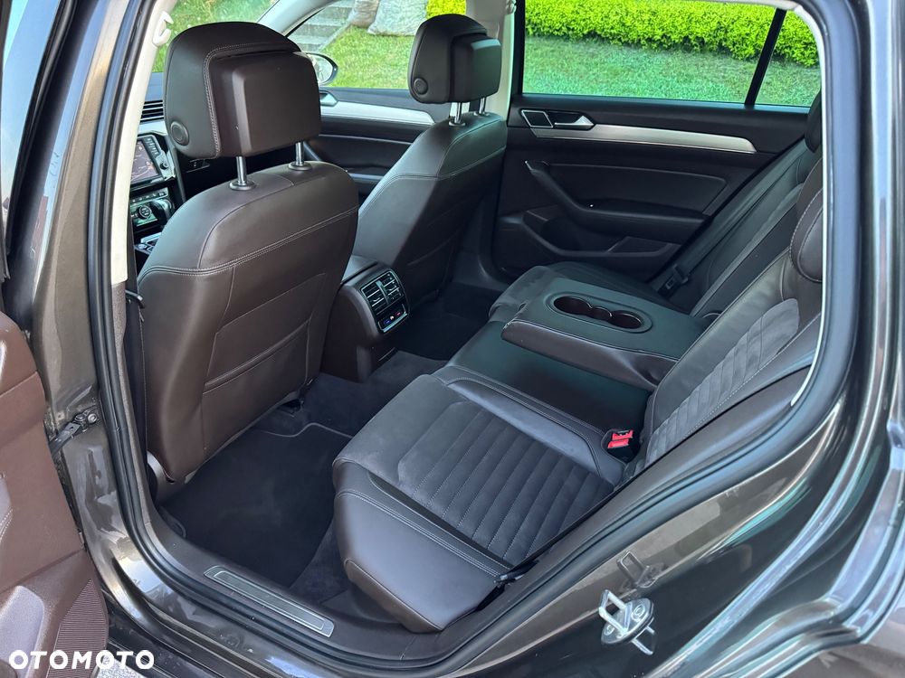 Volkswagen Passat 2.0 TDI SCR DSG Highline - 5