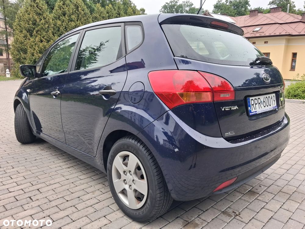 Kia Venga 1.4 CVVT Vision - 3