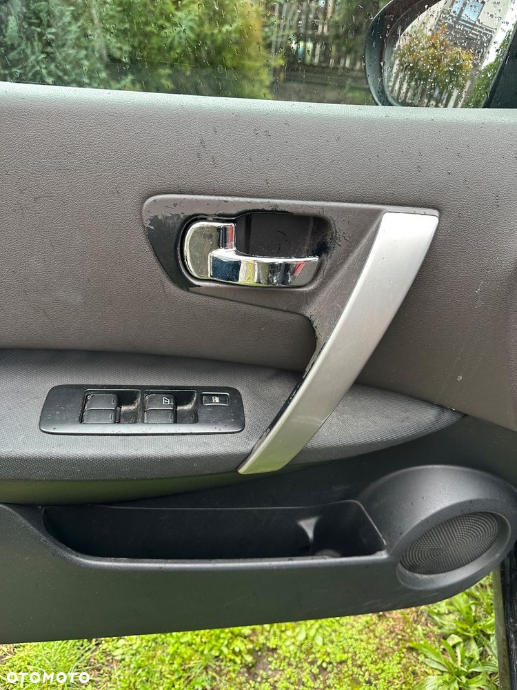 Nissan Qashqai 1.6 Visia - 14
