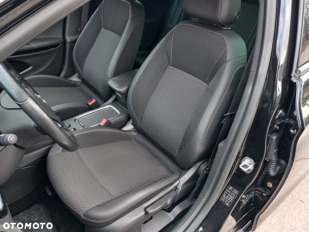 Opel Astra 1.6 D (CDTI) Start/Stop Innovation - 16