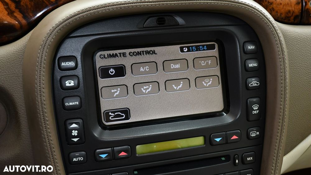 Jaguar S-Type 2.7 Twin Turbo Aut. Executive - 12