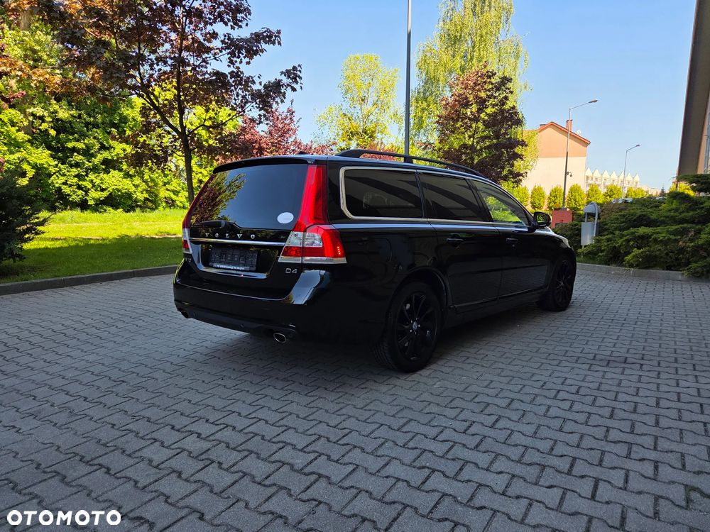 Volvo V70 D4 Geartronic Black Edition - 2