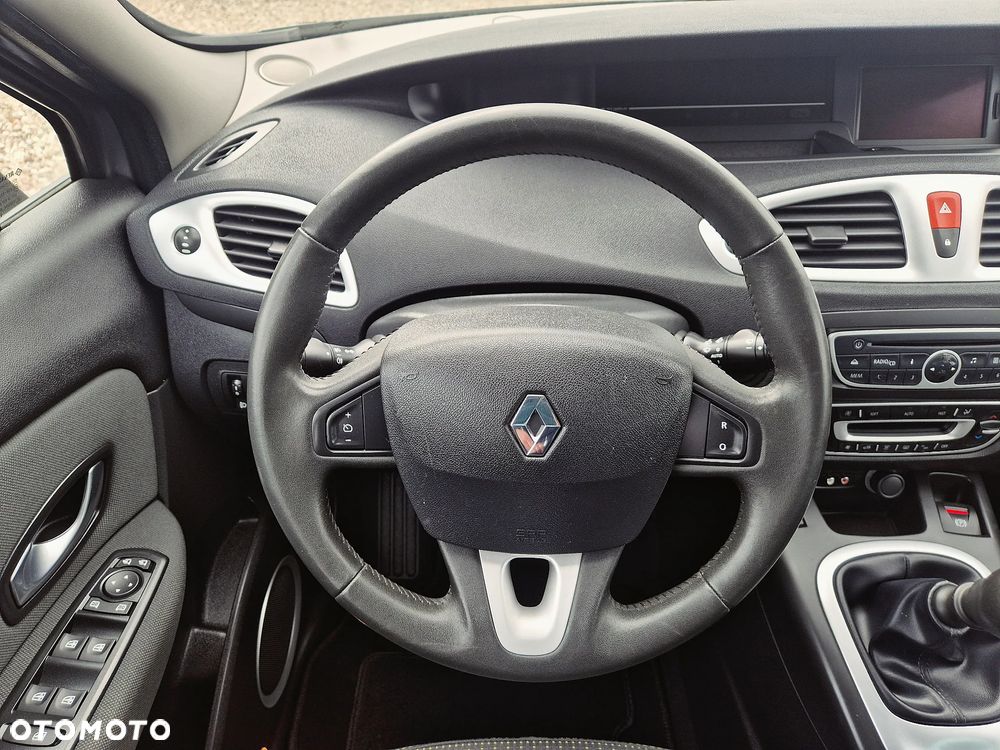 Renault Scenic TCe 130 Dynamique - 22