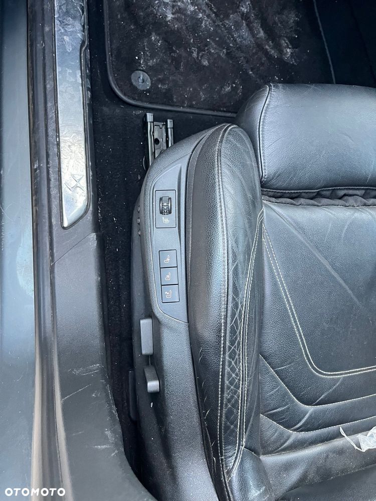 Citroën DS5 HDi 165 Business - 8