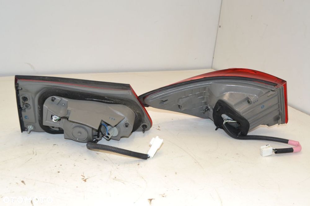Lampy tył komplet Lexus IS 220 250 300 350 - 5