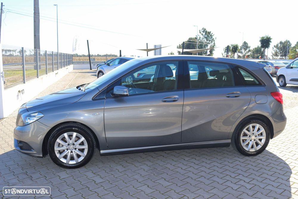 Mercedes-Benz B 180 CDi BlueEfficiency - 11
