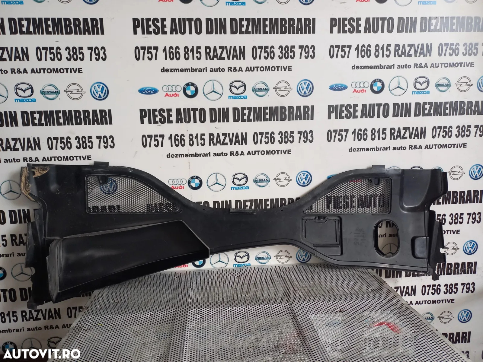 Grila Ornamentala Stergatoare Baterie Audi A6 4G C7 A7 Cod 4G Dezmembrez Audi A6 C7 A5 A8 D4 3.0 Td - 3