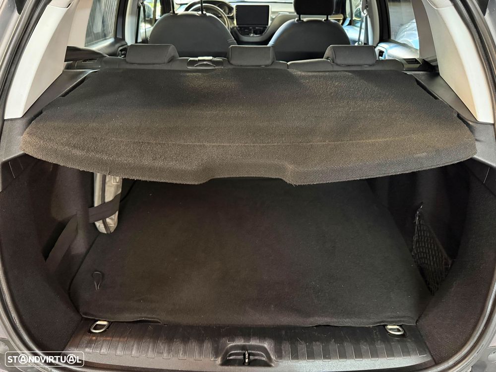 Peugeot 2008 1.2 PureTech Allure - 25