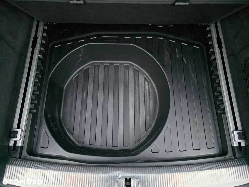 Audi A6 Avant 2.0 TDI - 14