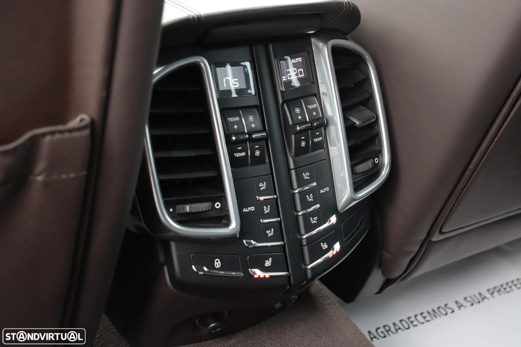 Porsche Cayenne Turbo - 30