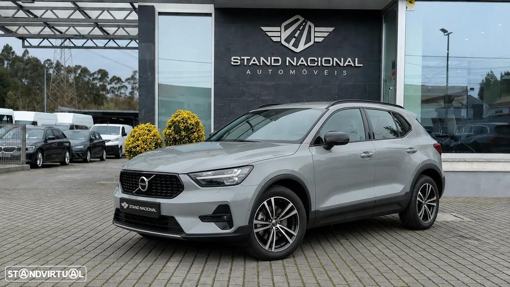 Volvo XC 40 1.5 T2 Plus Dark Auto - 2