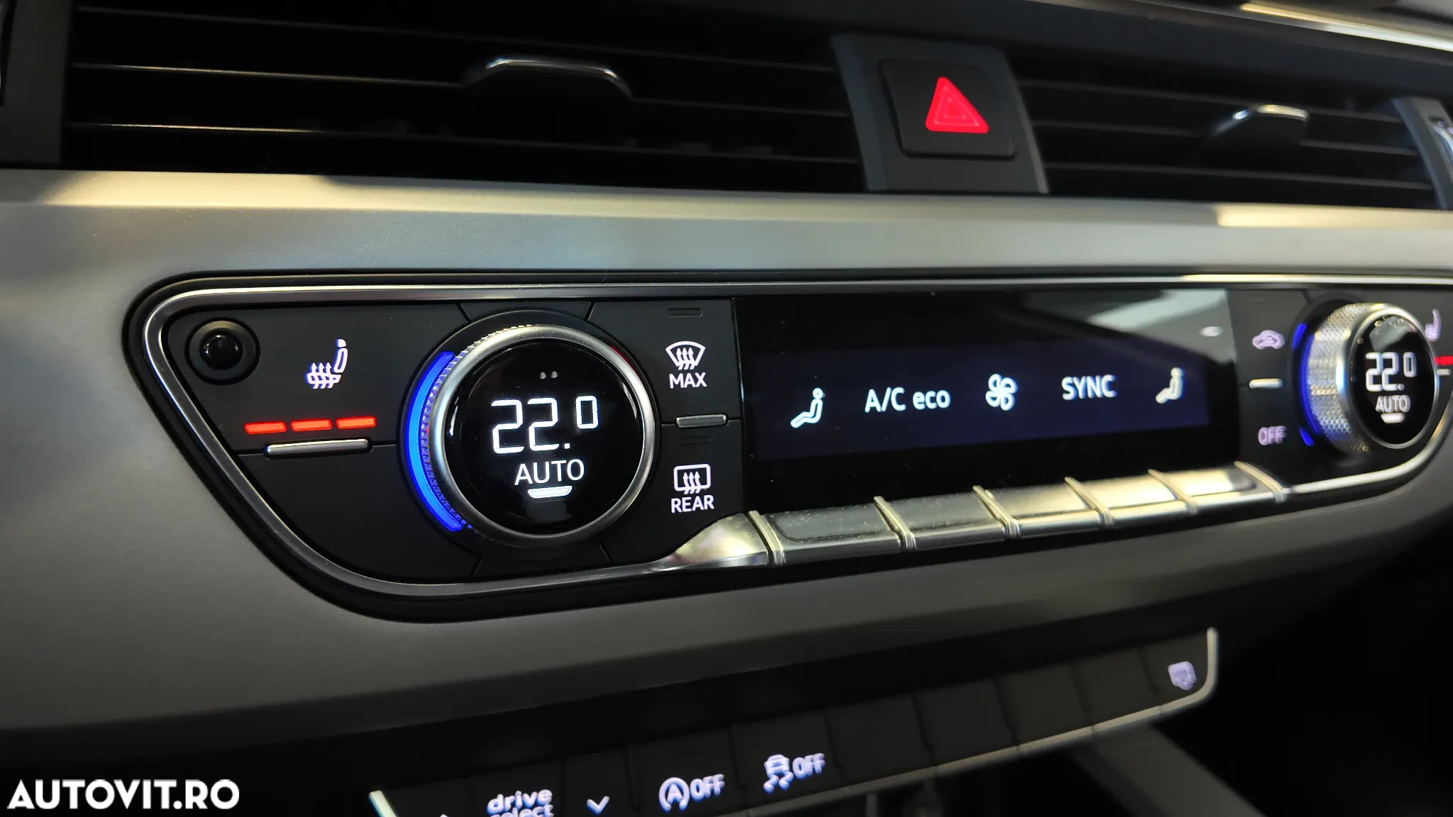 Audi A4 40 TDI S tronic S line - 29