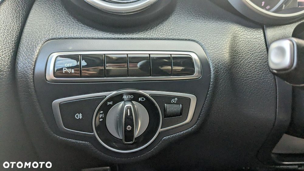 Mercedes-Benz Klasa C - 35