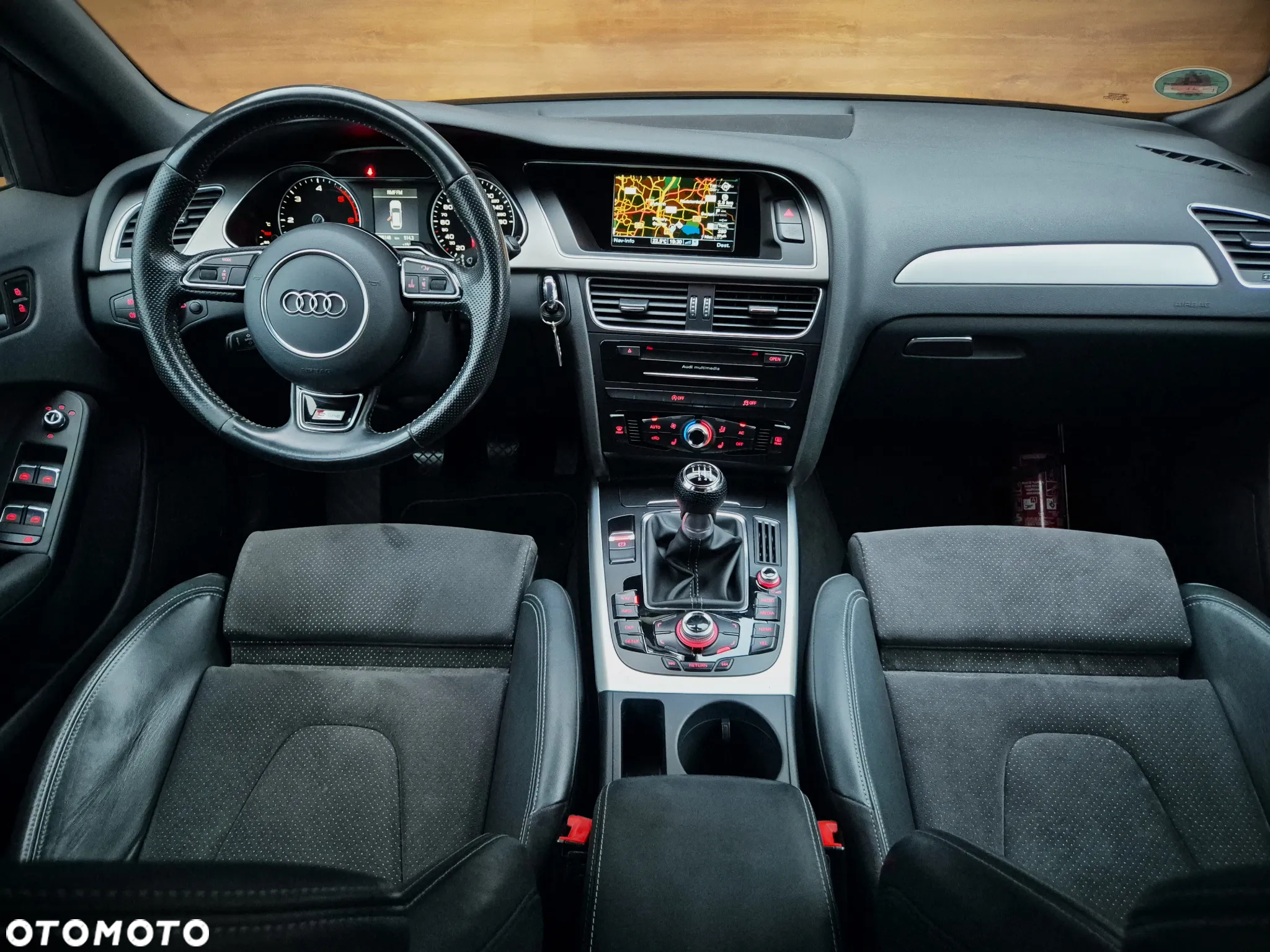 Audi A4 Avant 2.0 TDI DPF S line Sportpaket - 7
