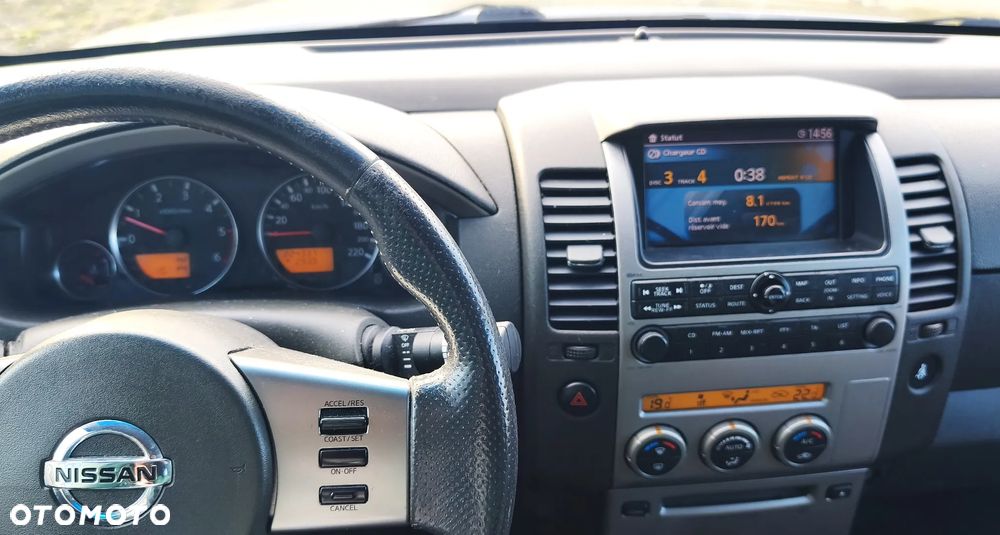 Nissan Pathfinder - 6