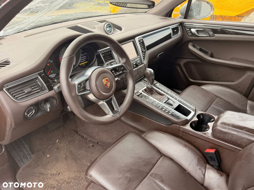 Porsche Macan S PDK - 16