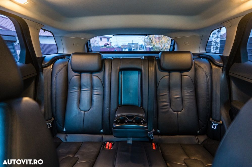 Land Rover Range Rover Evoque - 18