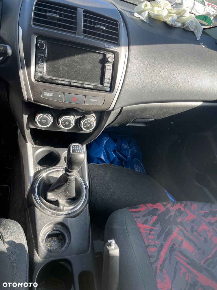 Mitsubishi ASX 1.8 DID Inform - 9