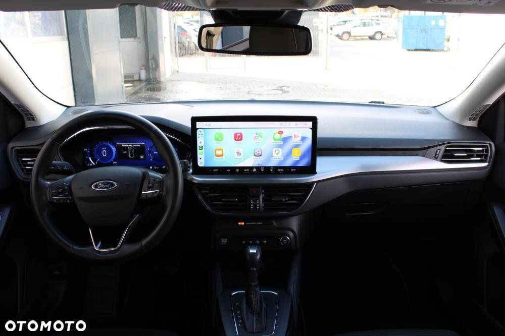 Ford Focus - 25