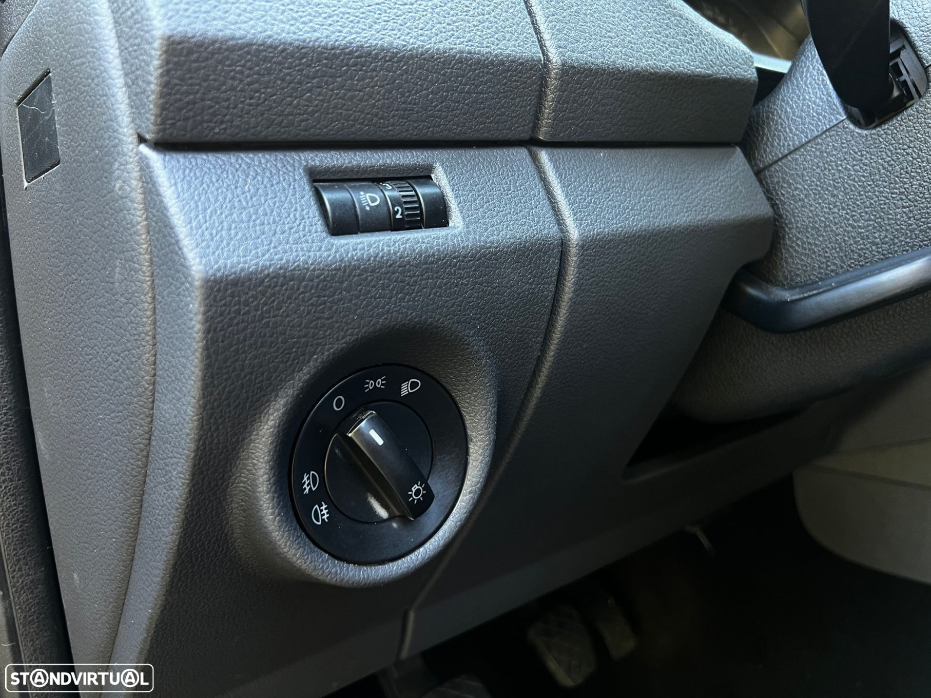 VW Amarok 2.0 BiTDI 4MOTION Trendline - 28