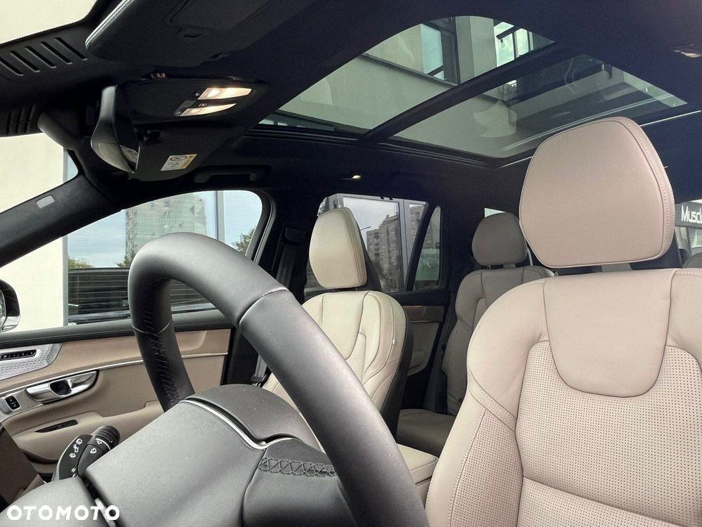 Volvo XC 90 - 11
