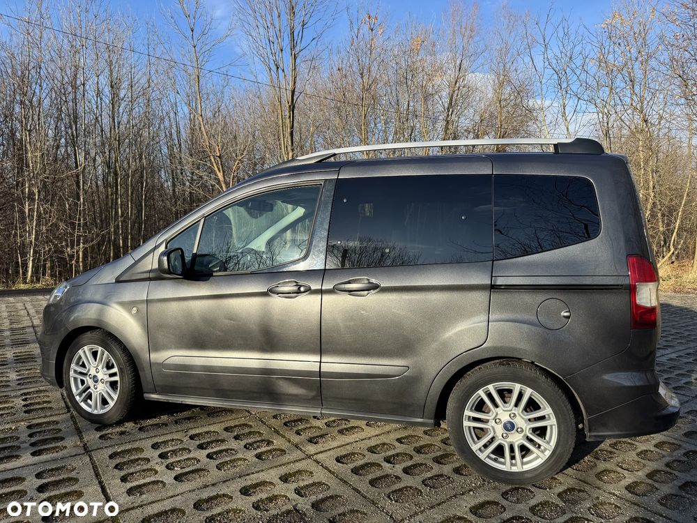 Ford Tourneo Courier 1.5 TDCi Ambiente - 3