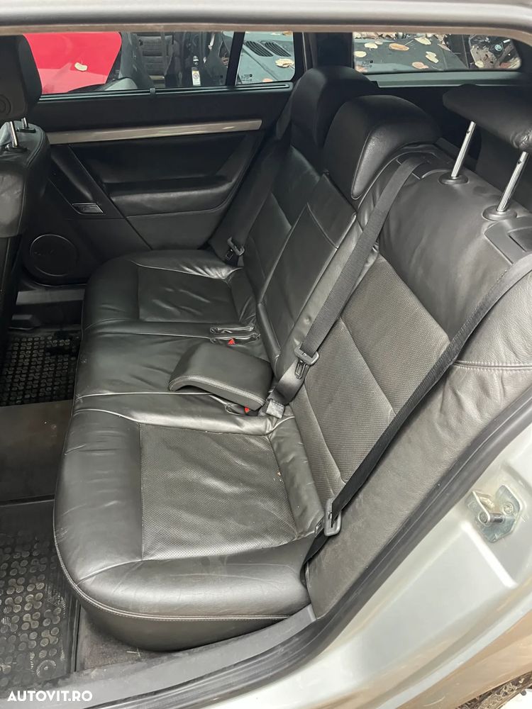 Dezmembrez Opel Vectra C facelift break gri argintiu 1,9 diesel 120CP gri argintiu piele - 13