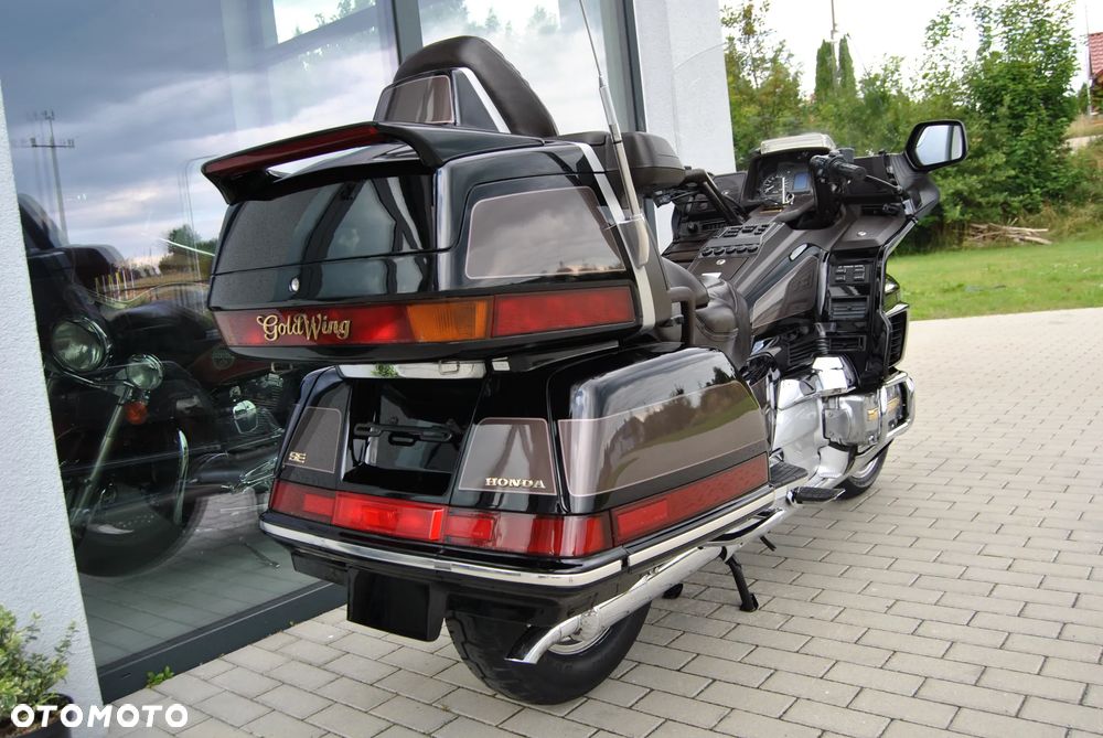 Honda GL - 8