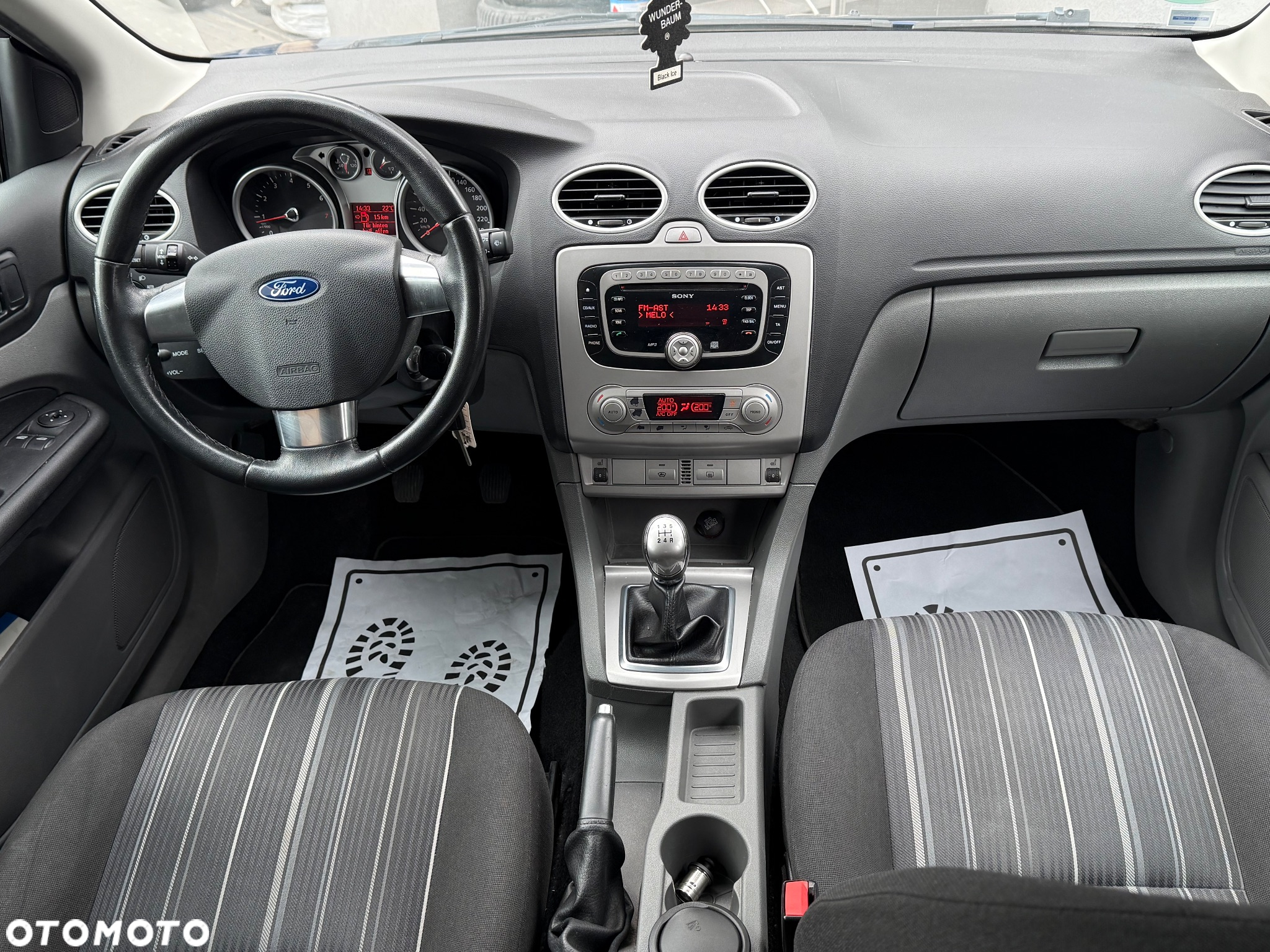 Ford Focus 1.6 16V Titanium - 5