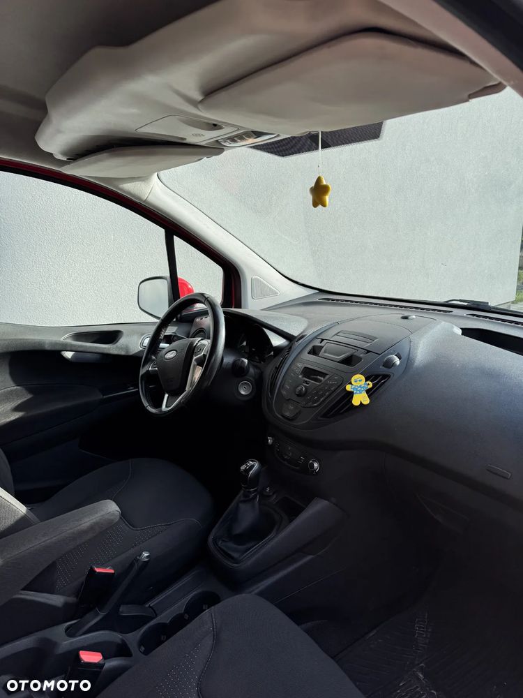 Ford TRANSIT COURIER - 13