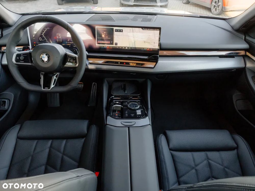 BMW Seria 5 520d xDrive - 6