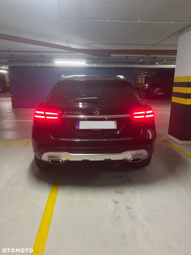 Mercedes-Benz GLA 250 7G-DCT Style - 3