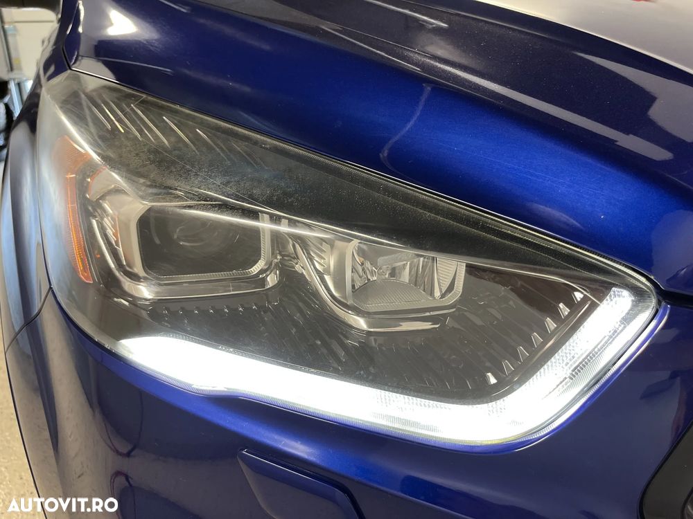 Ford Kuga 2.0 TDCi 4WD Powershift ST-Line - 27
