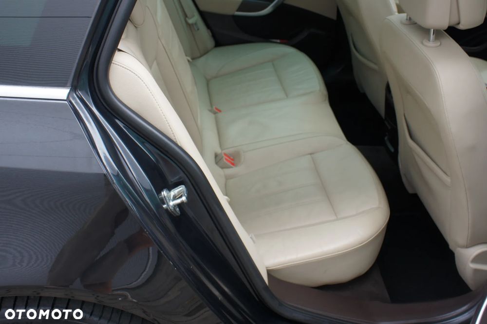 Opel Insignia 1.4 Turbo ecoFLEX Start/Stop Business Innovation - 19