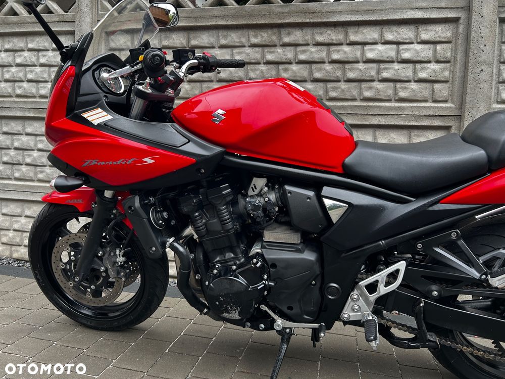 Suzuki Bandit - 17
