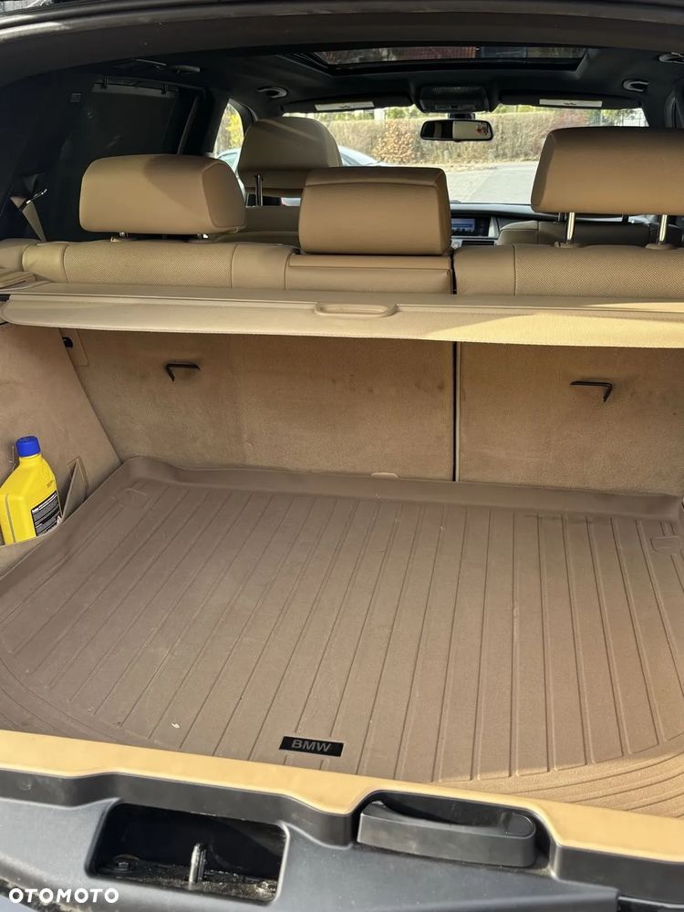 BMW X5 xDrive50i - 12