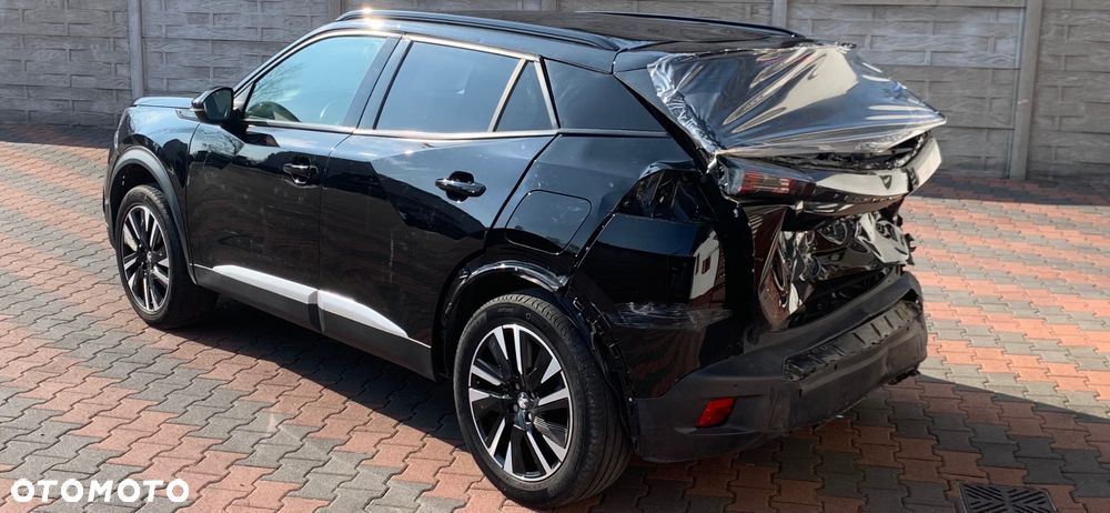 Peugeot 2008 - 4