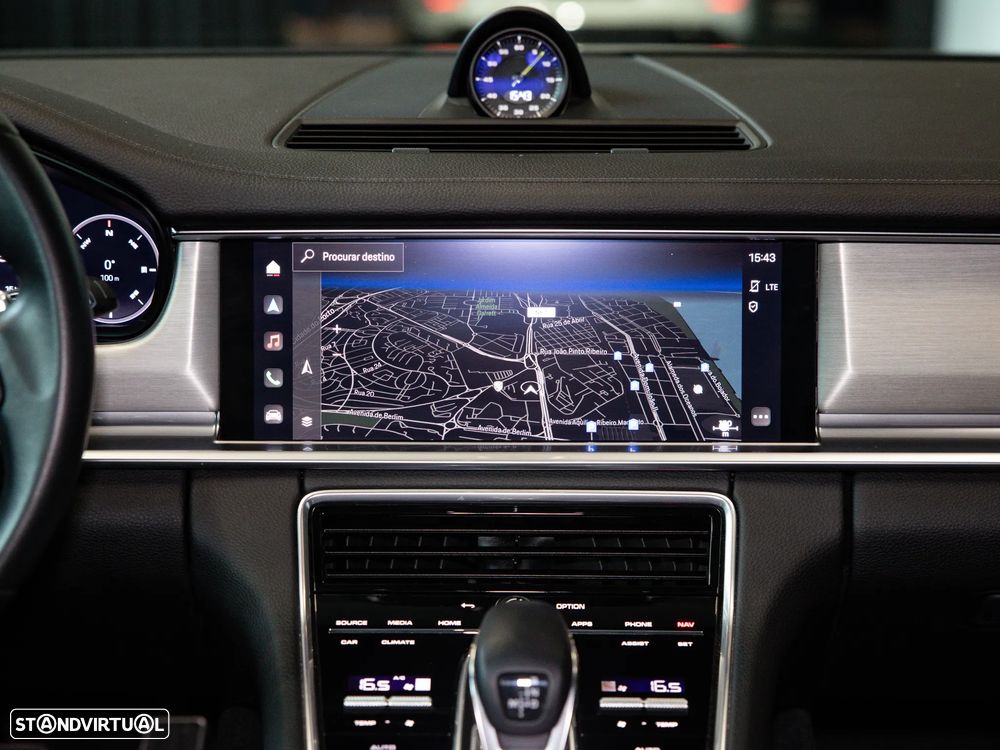Porsche Panamera Sport Turismo 4 E-Hybrid Platinum Edition PDLS - 36