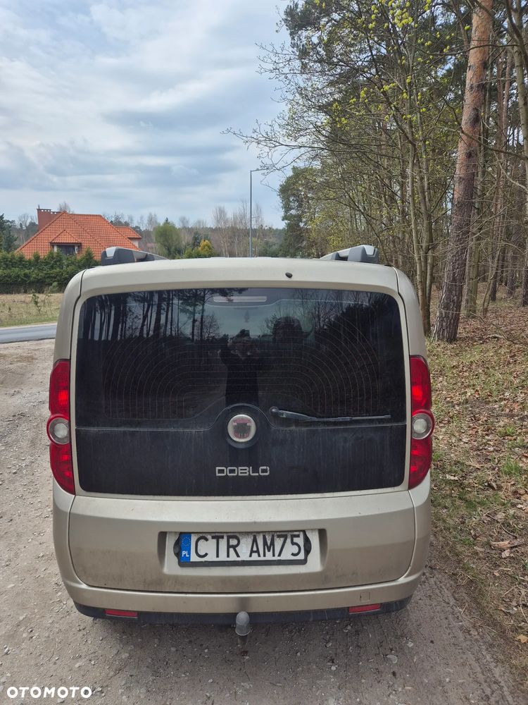 Fiat Doblo 2.0 Multijet 16V Emotion - 6