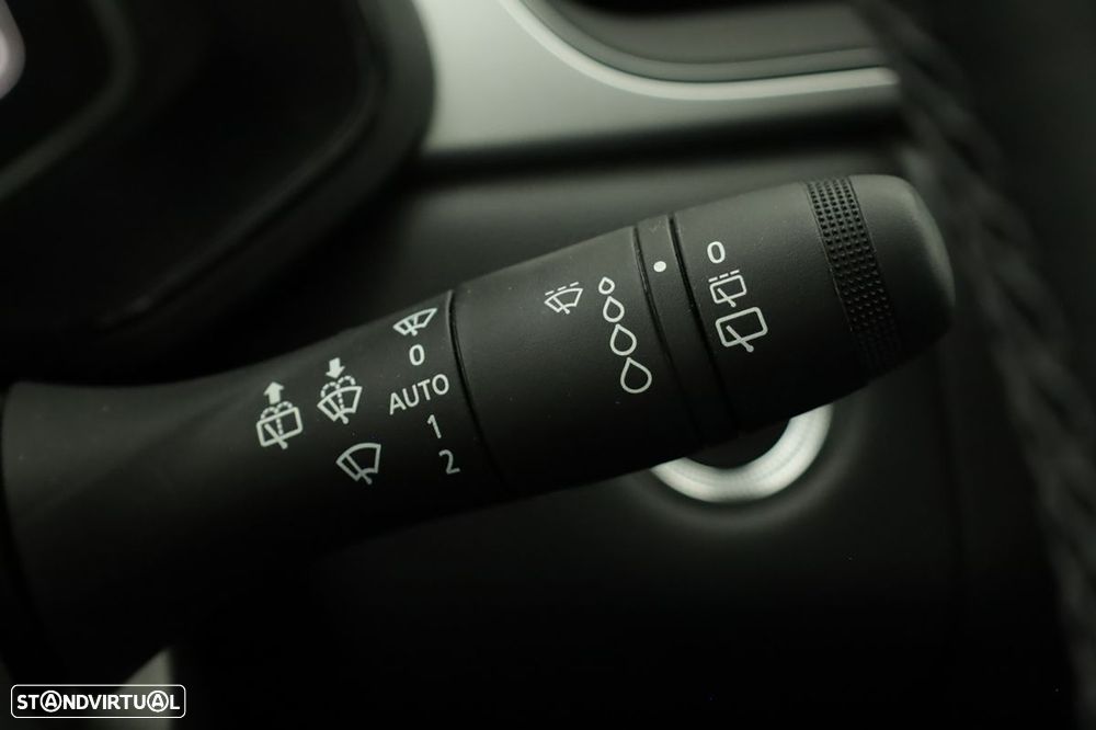 Renault Captur 1.0 TCe Techno Bi-Fuel - 18