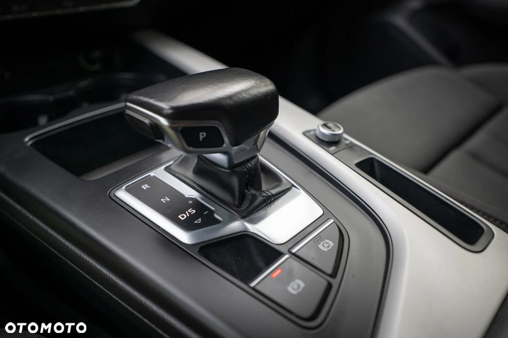Audi A4 ver-avant-35-tdi-s-tronic - 14
