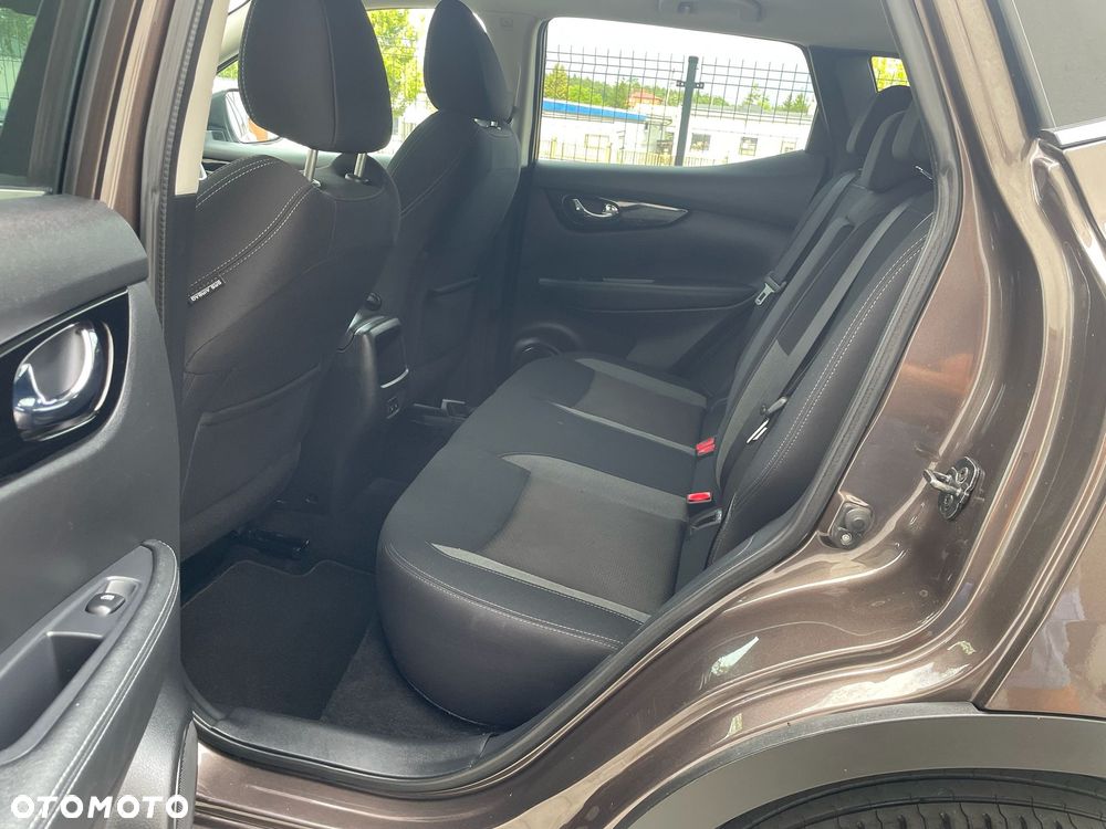 Nissan Qashqai 1.5 dCi DCT TEKNA+ - 9