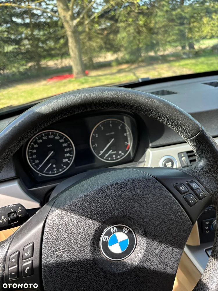 BMW Seria 3 - 10