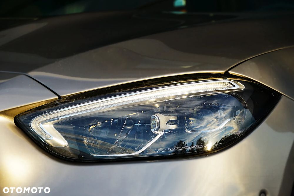 Mercedes-Benz Klasa C 220 d mHEV 4-Matic Avantgarde - 35