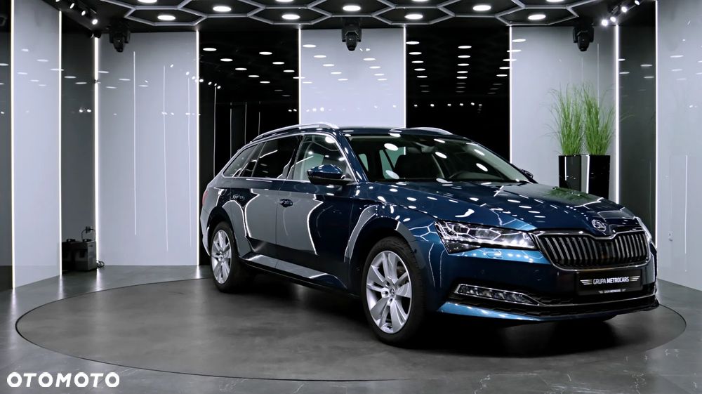 Skoda Superb 2.0 TSI Style DSG - 13