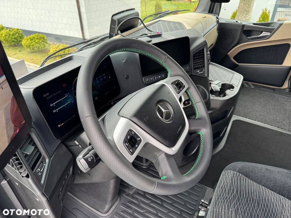 Mercedes-Benz ACTROS 1851 GIGA SPACE / ACC /SALONKA / NAVIGACJA / DWA ŁÓŻKA - 30