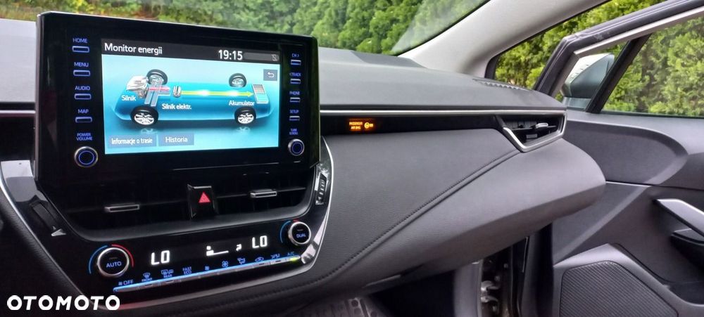 Toyota Corolla - 17