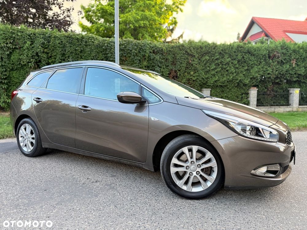 Kia Ceed 1.6 GDI Edition 7 - 11